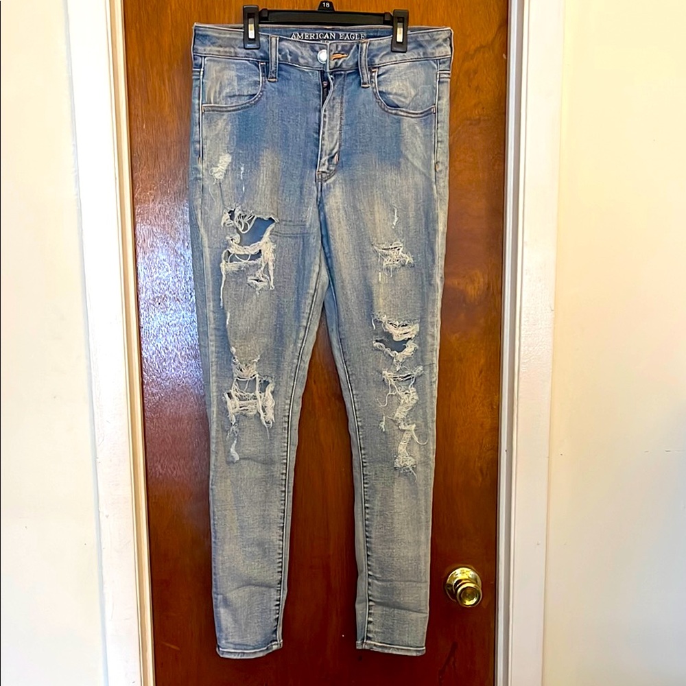 American Eagle Outfitters High Rise Distressed Jeans - Light Blue
